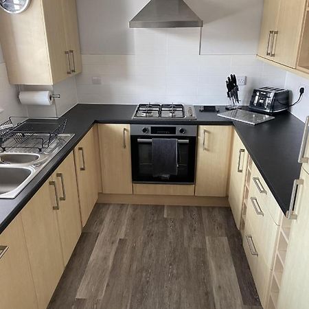 Burry Port Harbour Apartment ภายนอก รูปภาพ