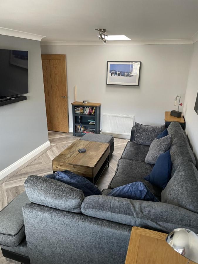 Burry Port Harbour Apartment ภายนอก รูปภาพ